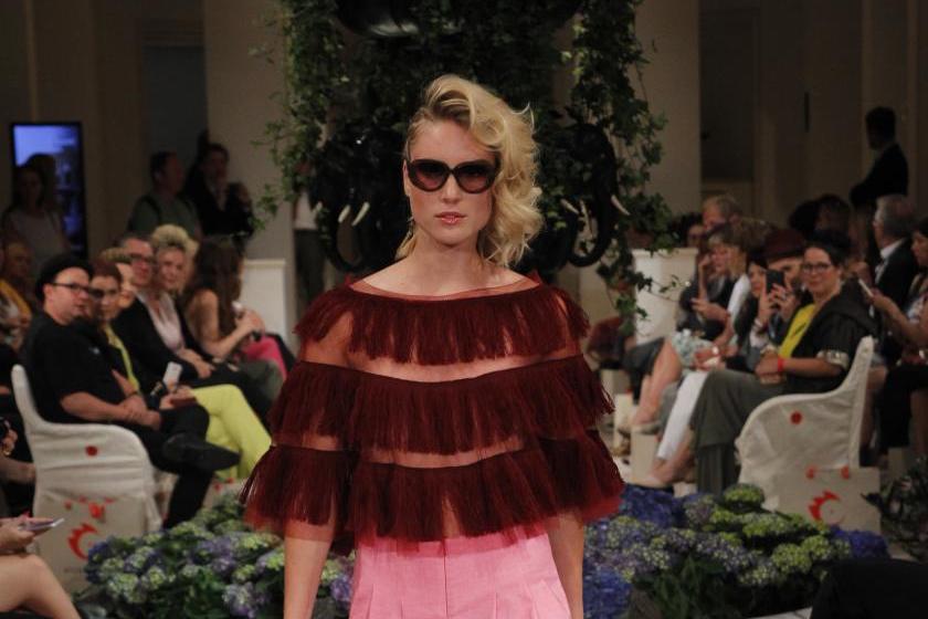 Fashion Week Berlin: Anja Gockel präsentiert EVE