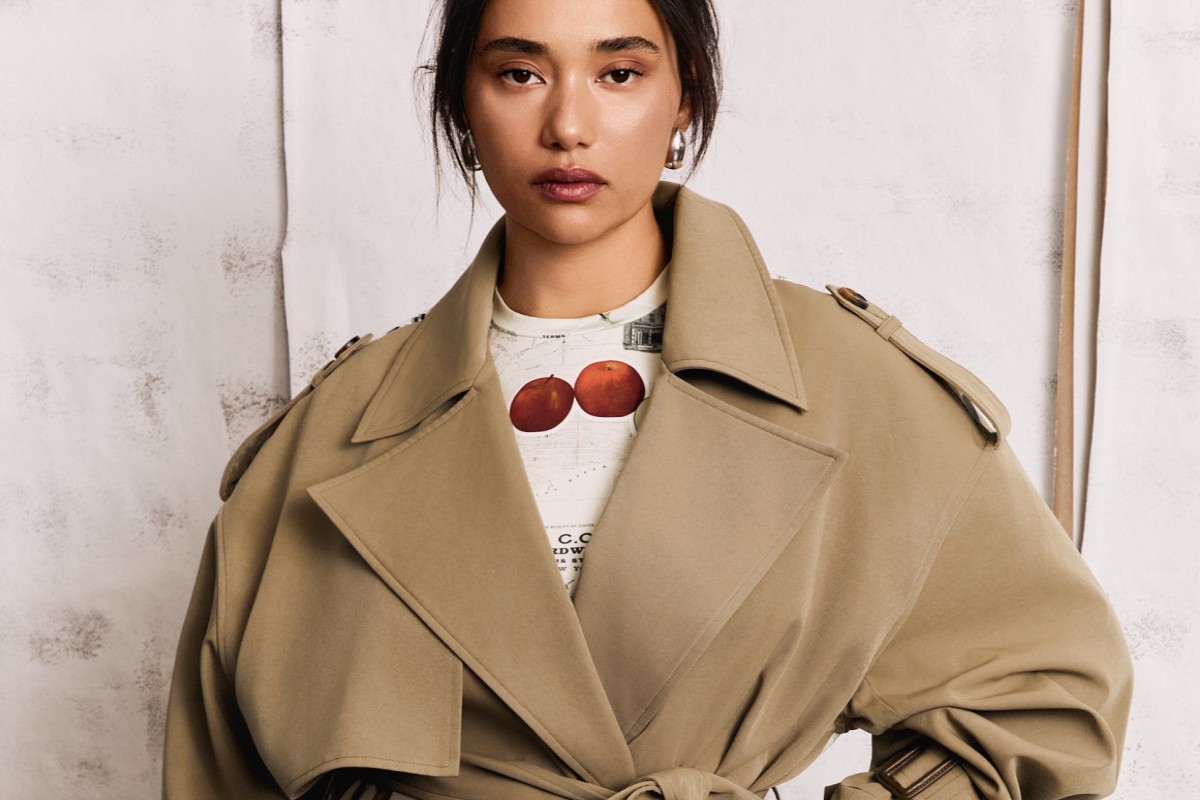 Exklusive Mode? Shein X kooperiert mit Monse und was das für Fast Fashion bedeutet 1 Trenchcoat für Curvys aus der Kollektion Shein x Monse