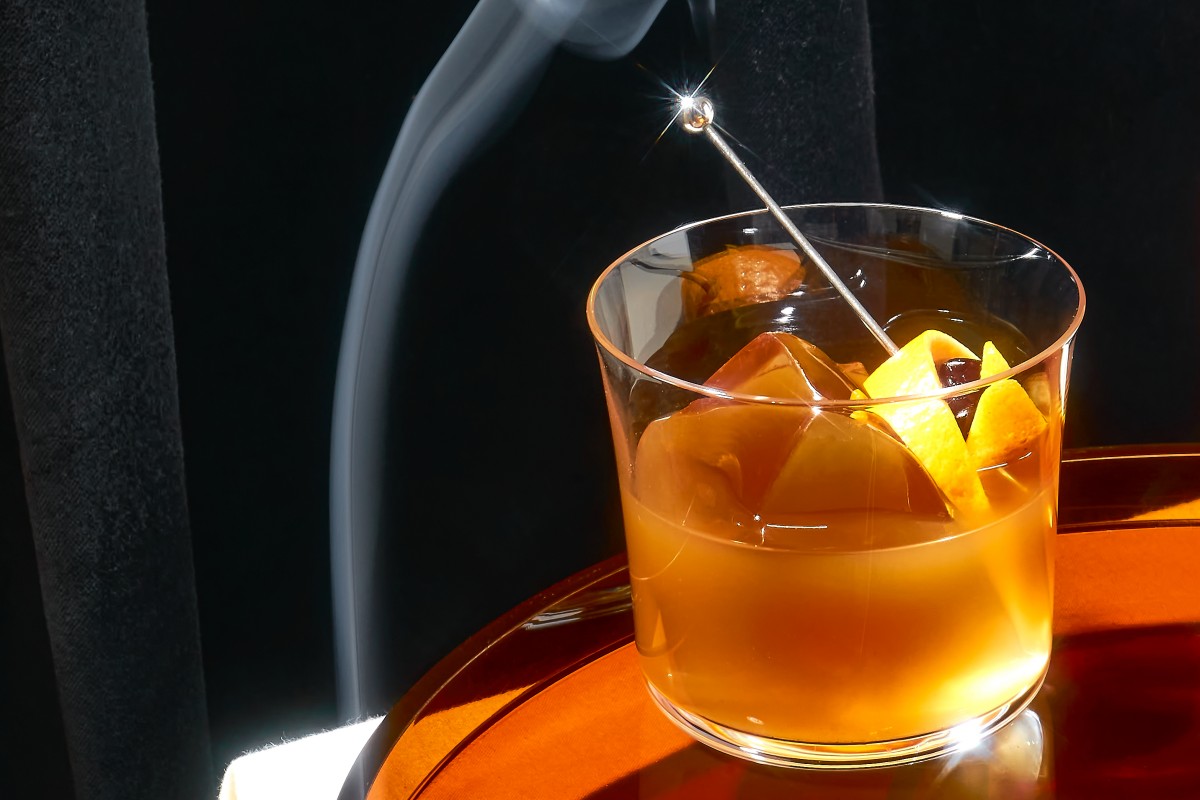 Mocktail: Three Spirit Nightcap Old Fashioned Smoke | Credit: NuageVisuals